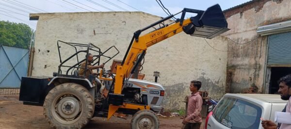 Rt 03 Tractor Loader Attachment